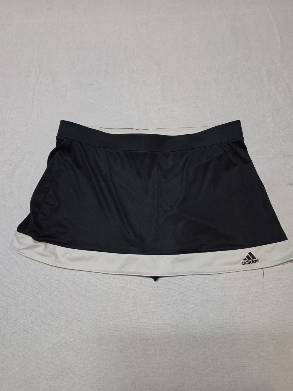 Adidas Womens Medium Black White Tennis Skort Athletic Skirt Built In Shorts